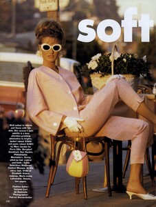 Soft_Demarchelier_US_Vogue_February_1991_01.thumb.jpg.21634845736409f0140f486e5c687ba5.jpg