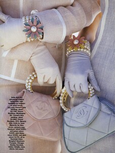Soft_Demarchelier_US_Vogue_February_1991_05.thumb.jpg.09691fbede833eda95a052b16a251889.jpg