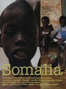 Somalia_US_Vogue_December_1992_01.thumb.jpg.1c6dfd25b2bfbd488808feb7087d106a.jpg