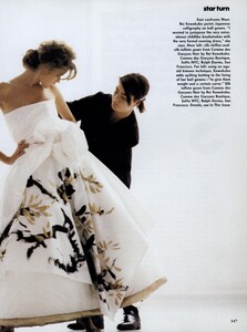 Star_Elgort_US_Vogue_July_1991_06.thumb.jpg.9bdf4906e86043f5683526834b29018e.jpg