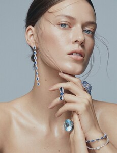 Tess-Hellfeuer-Beauty-Jewelry02.jpg