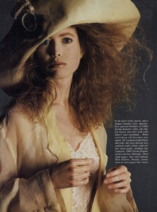 Varriale_US_Vogue_May_1986_02.thumb.jpg.14288b2c012b0c1f844cd4215eda6ce4.jpg