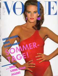 VgDe0588cover.thumb.jpg.4538da08656c835aae01c779716d2841.jpg