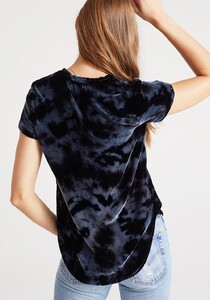 W2960-707-457_BLACK-CRYSTAL_03.jpg