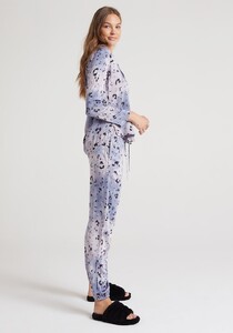 W3262-C44-461_TIE-DYE-LEOPARD_02.jpg