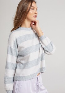 W4741-C66-300_HEATHER-GREY-STRIPES_02.jpg