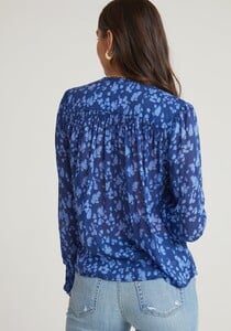 W4771-B70-304_WASHED-INDIGO-SPOTS_03.jpg