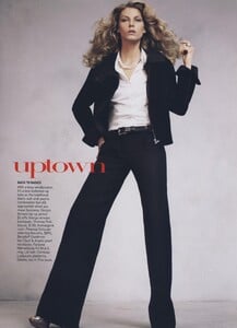 Warming_Klein_US_Vogue_August_2007_10.thumb.jpg.4620d98de49b07ef3e18247ff2616638.jpg
