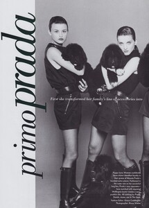 Weber_US_Vogue_November_1994_01.thumb.jpg.6b38d2e7ca82e92feb0afca3dafd7a92.jpg