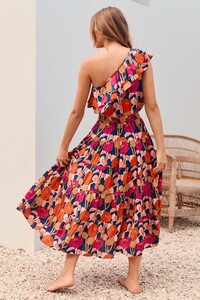 aaa_S20A_bbb_style_KELSEY-MIDI-SKIRT_ccc_print_Oasis-3_result.jpg