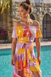 aaa_S20B_bbb_style_KAROLINA-TOP_ccc_print_Flores_result.jpg
