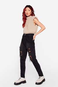 black-we-never-shred-that-distressed-mom-jeans.jpeg