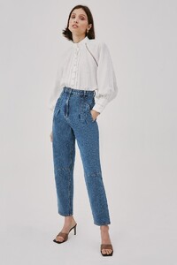 border_shirt_102-ivory_434-blue_denim_white_contingent_jean_434-blue_denim_g_0442-edit.jpg