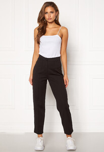 bubbleroom-joanna-soft-suit-pants-black.jpg