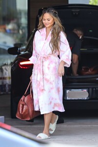 chrissy-teigen-checking-on-the-site-of-her-new-mansion-in-west-hollywood-02-16-2021-0.jpg