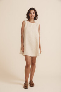 classic-linen-shift-dress-8c900d_658a8061af9140ec9291b8b94db1fc5c_mv2.jpg