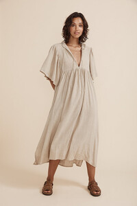 clover-maxi-crinkle-linen-8c900d_ac2f7f871a364aaeb73f9ee32bec06f4_mv2.jpg