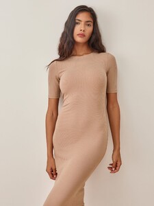 dosch-dress-sand-4.jpg