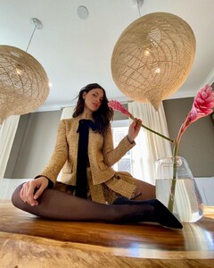 eiza_gonzalez_-_byrdie_photoshoot_2021__4_.jpg