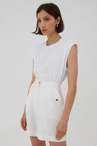 encapsulate_t-shirt_101-white_service_short_102-ivory_sh_0922-edit.jpg