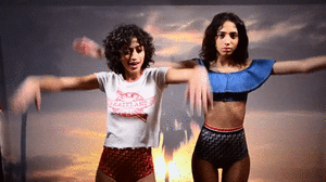 ezgif.com-gif-maker.thumb.gif.e0a3f78fb918b75596667d04d31753bb.gif