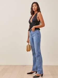 feta-top-black-3.jpg