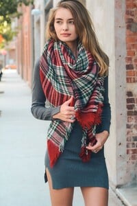 flannel-frayed-edge-blanket-scarf-red-green-leto-collection-793_2048x.jpg