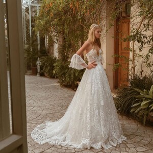 galitrobinik_bridal_144364687_1121866914912346_6666068233816838139_n.jpg
