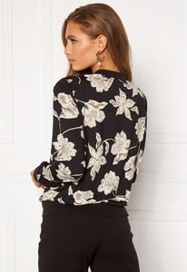 happy-holly-hanna-bomber-jacket-floral_2.jpg