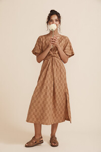 harper-wrap-dress-2-8c900d_66a8cbe4d55448a08f2fe8aefba506ab_mv2.jpg