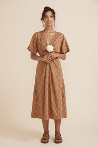 harper-wrap-dress-2-8c900d_c29a34de03d34c02ad5190e65405916c_mv2.jpg