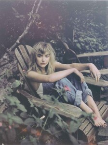 imogen-poots-so-it-goes-magazine-issue-3-summer-2014_14.jpg