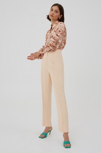 in_line_shirt_832-_assent_pant_831-peach_nh_0300-edit.jpg