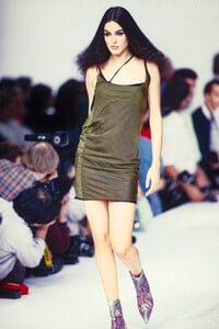 john-galliano-ss-1991-3.thumb.jpg.c71c58ee26d893c6381dd8a50fdffd5c.jpg