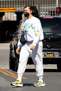 jordyn-woods-out-in-los-angeles-02-24-2021-8.jpg
