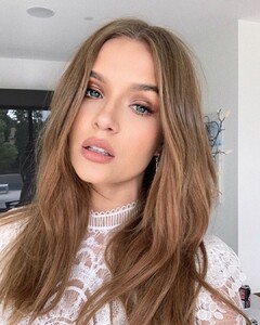 josephineskriver_151148488_763601467613025_5635072386863991802_n.jpg