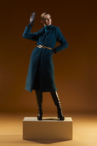 juffrouw-Jansen-IMAGE-FW20.4-scaled.thumb.jpg.fed1b6f4a8e0dbf0680a40e4408b8c56.jpg