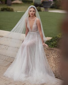 julievinobridal_146698768_714884042547766_3955530874732804535_n.jpg