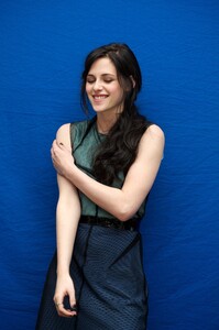 kristen-stewart-hq-photos-serie-1_as2euyx70pz.jpg