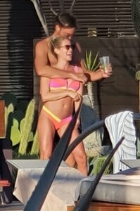 kristin-cavallari-in-bikini-in-cabo-san-lucas-12-06-2020-9.jpg