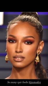 leahdarcymakeup_145104454_331119128147778_7975985631771706643_n.jpg
