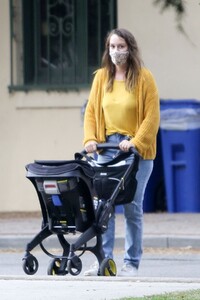 leighton-meester-out-at-a-park-in-los-angeles-02-03-2021-6.jpg