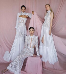 lior_charchy_bridal_144985413_703831530295459_4065319633063502480_n.jpg