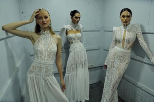 lior_charchy_bridal_146800621_423440988915216_5608192845984255896_n.jpg