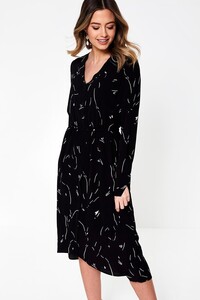 long_sleeve_printed_dress_in_black-2_1.jpg