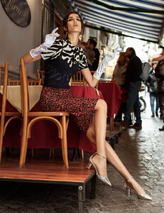 look3-1.jpg