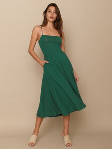 marianna-dress-emerald-1.jpg