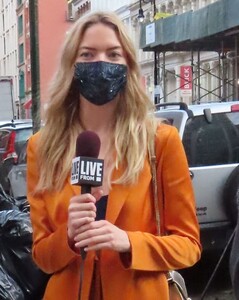 martha-hunt-and-zanna-rassi-arrives-at-jason-wu-fashion-show-in-new-york-02-14-2021-1.jpg