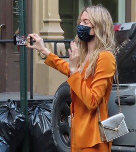 martha-hunt-and-zanna-rassi-arrives-at-jason-wu-fashion-show-in-new-york-02-14-2021-3.jpg