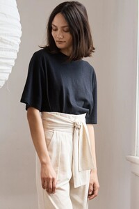 masaki-tee-black-1_d1fd2ef9-8232-41dc-a3c3-1375a6ab849e_result.jpg